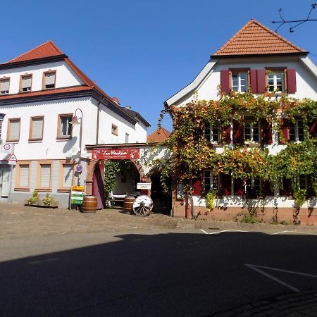Zum Weinsticher, Weingut Anlag/Nichterlein Rhodt unter Rietburg Kültér fotó